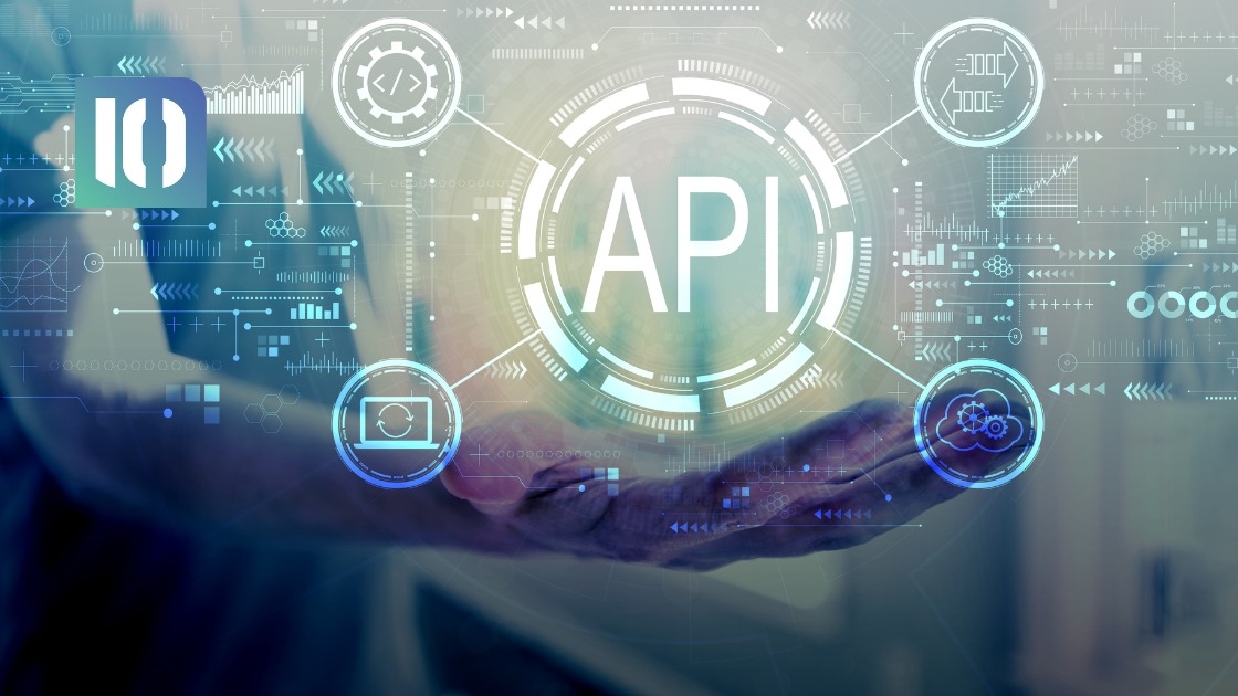 Imagen destacada del artículo: Cómo Crear una API en Laravel, Configuración, Creación de Rutas, Bases de Datos y Seguridad