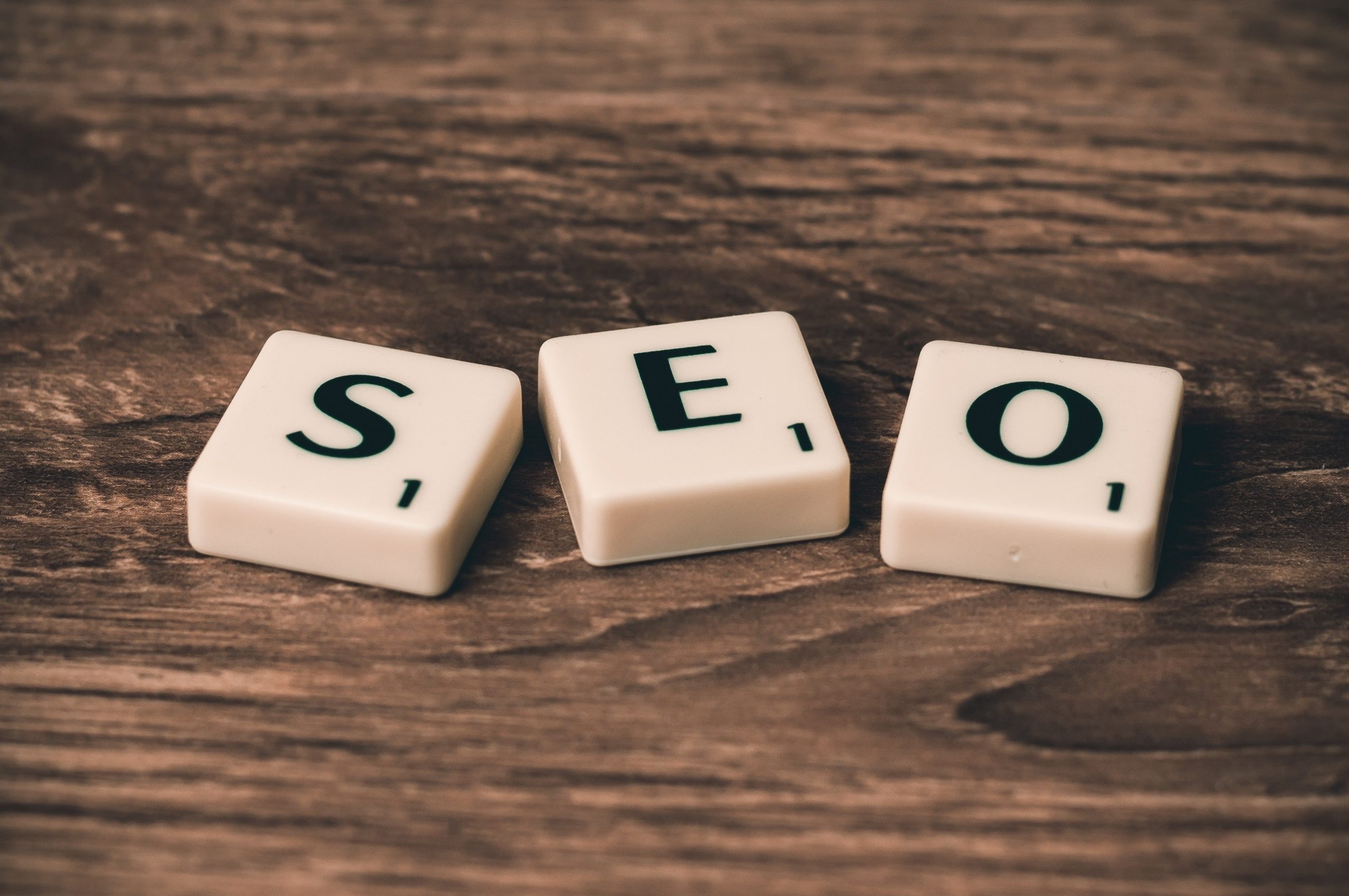 Imagen destacada del artículo: SEO: Factores que ayudan